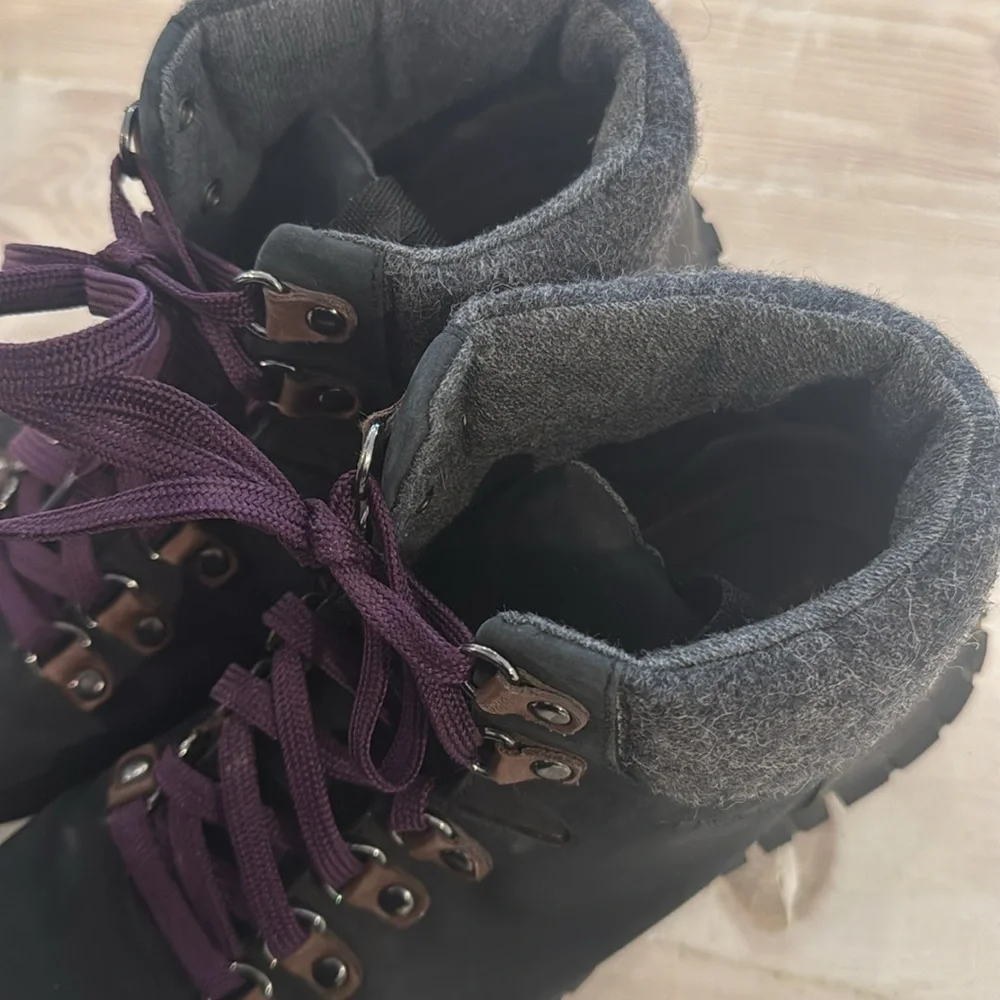 Cole Haan Boots